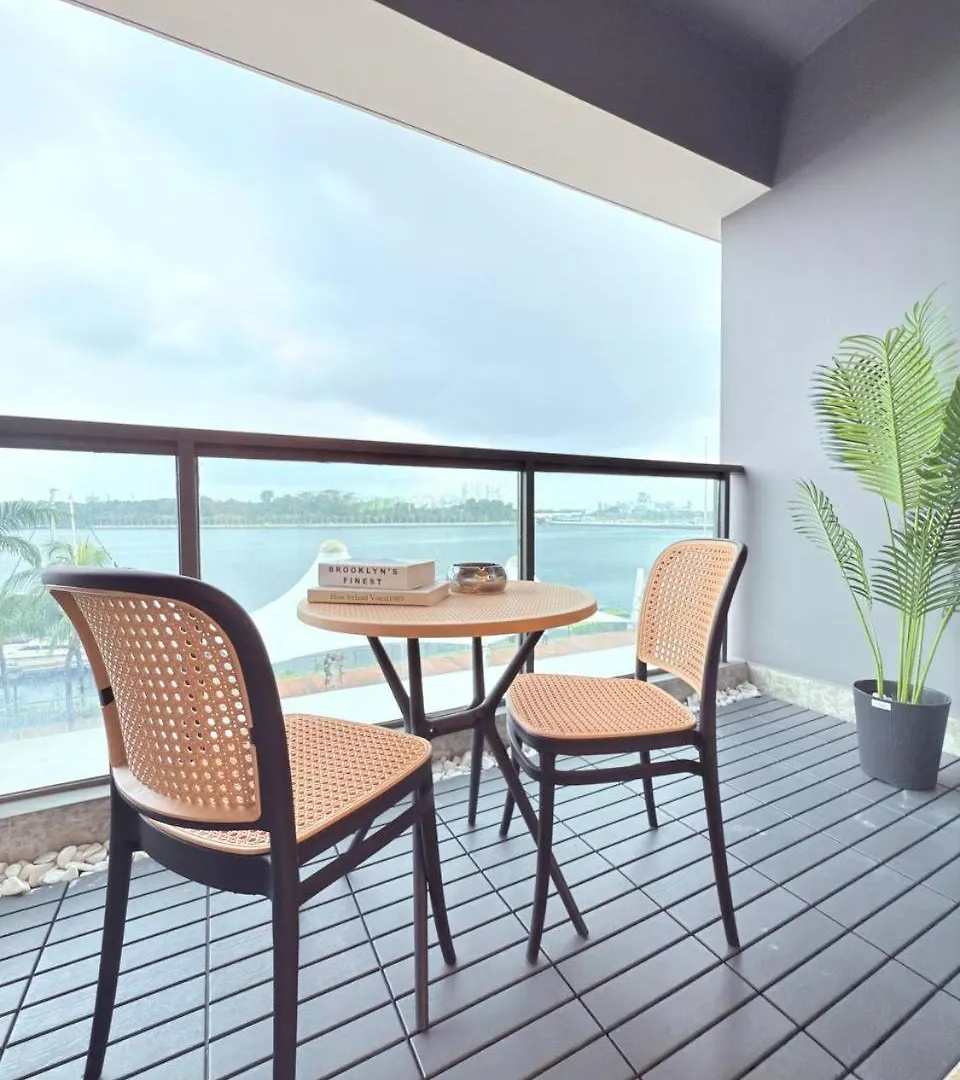 R&F Seine Region At Anju Apartment Johor Bahru 0*,