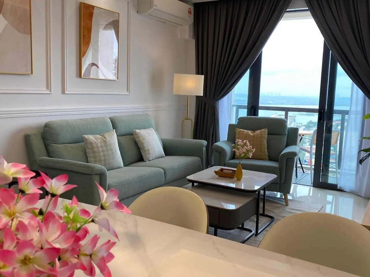 R&F Seine Region At Anju Apartment Johor Bahru 0*,